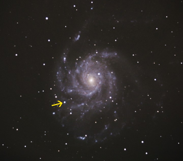 सप्तऋषी तारामंडल का सुपरनोवा SN2011fe Supernova_in_M101_2011-08-25
