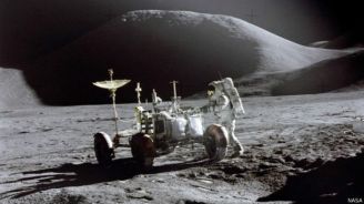 अपोलो 15 का अभियान वैज्ञानिक दृष्टिकोण से बेहद अहम था. अंतरिक्ष यात्रियों ने कहीं ज़्यादा समय तक चंद्रमा पर बिताया था.