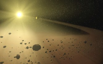 KIC 8462852 का व्यवहार विचित्र क्यों है ? क्या यह धुल, ग्रहो के मलबे से है या एलियन सभ्यता के कारण ?
